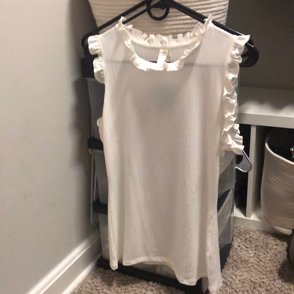 White ruffle top